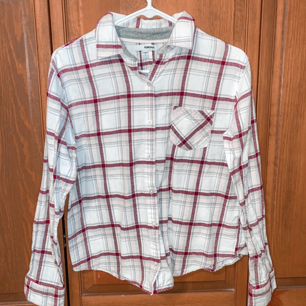 Sonoma white, grey, and maroon flannel
